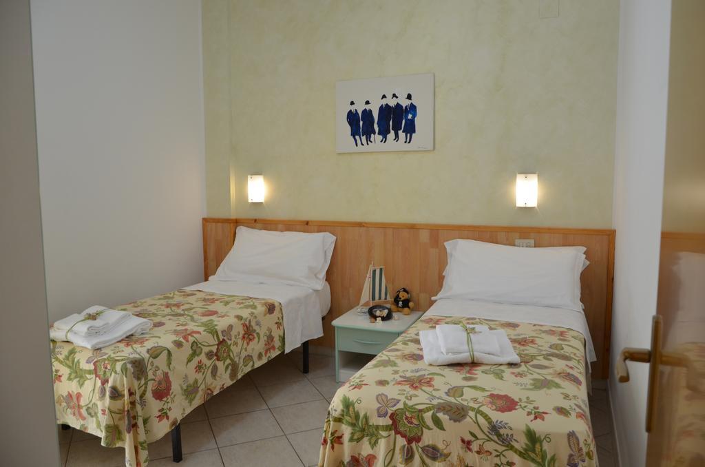 Residence Riviera Alba Adriatica Exterior photo
